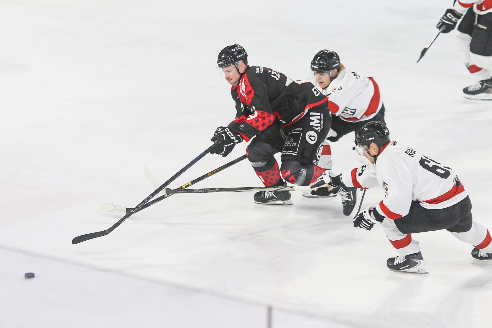 Amiens  4 - 5 Chamonix 