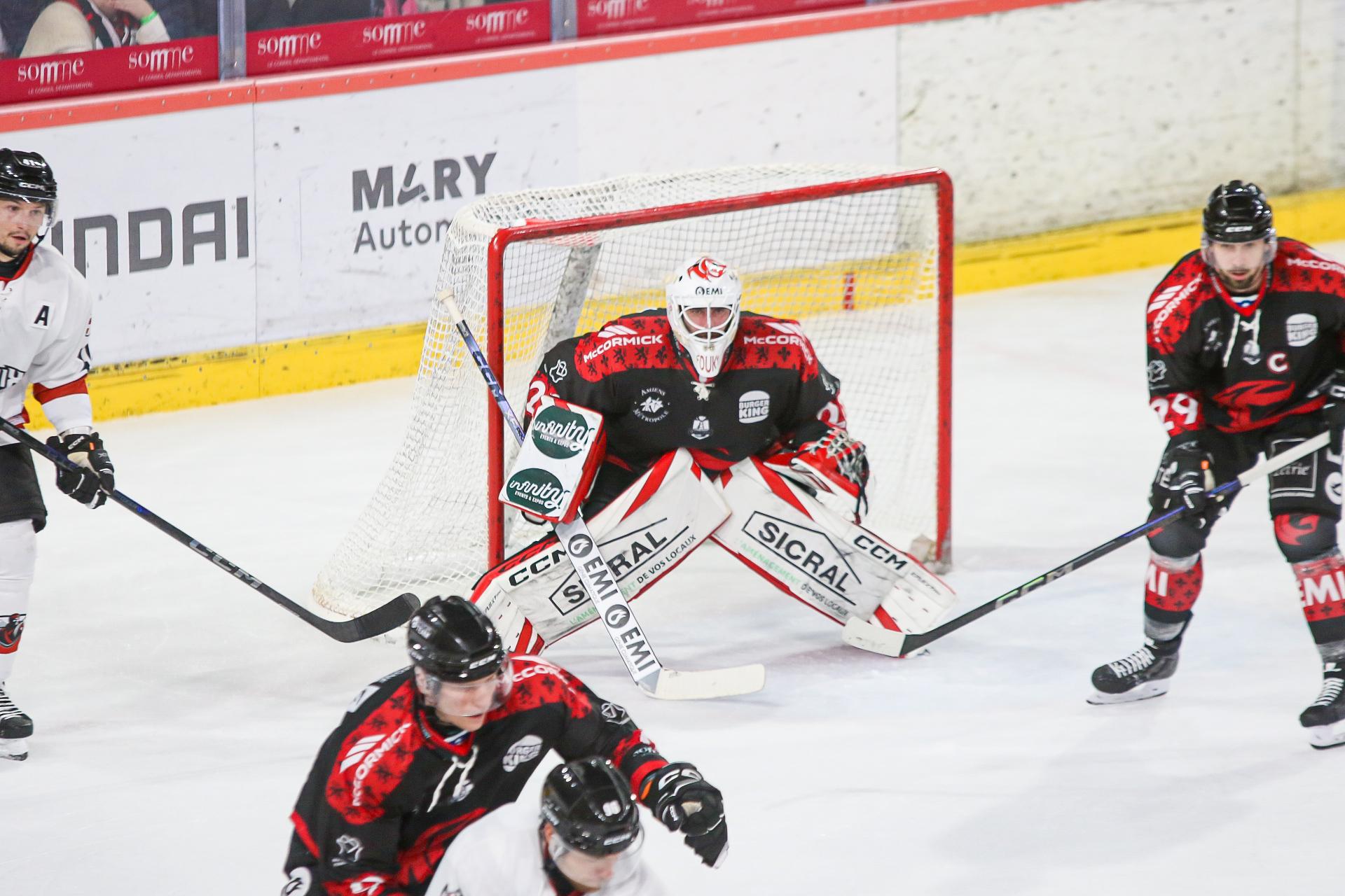 Amiens  4 - 5 Chamonix 