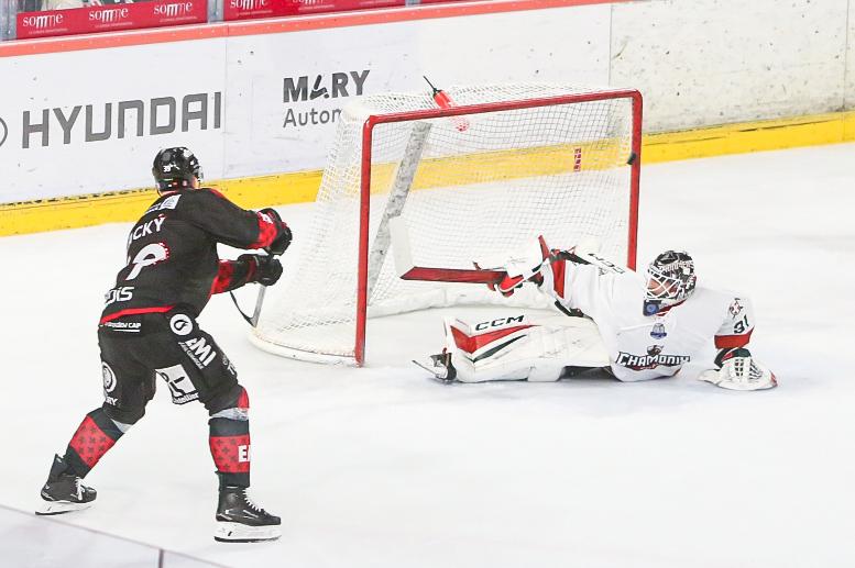 Amiens  4 - 5 Chamonix 