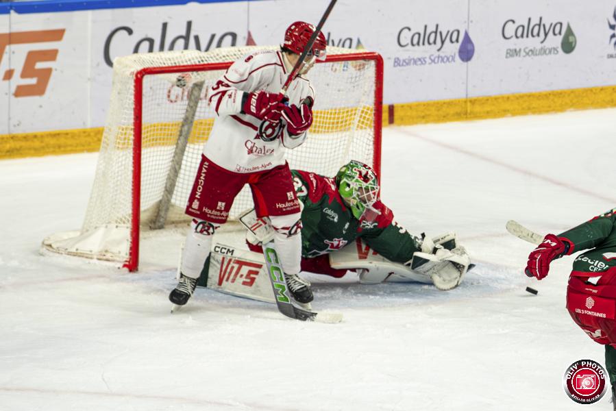 Cergy-Pontoise 3 - 2 Briançon 
