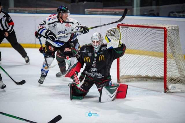 Photo hockey match Mont-Blanc - Courchevel-Méribel-Pralognan le 15/11/2025
