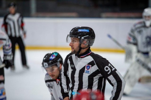 Photo hockey match Mont-Blanc - Courchevel-Méribel-Pralognan le 15/11/2025