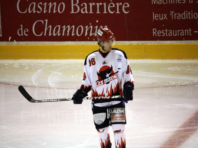 Chamonix  9 - 3 Neuilly/Marne