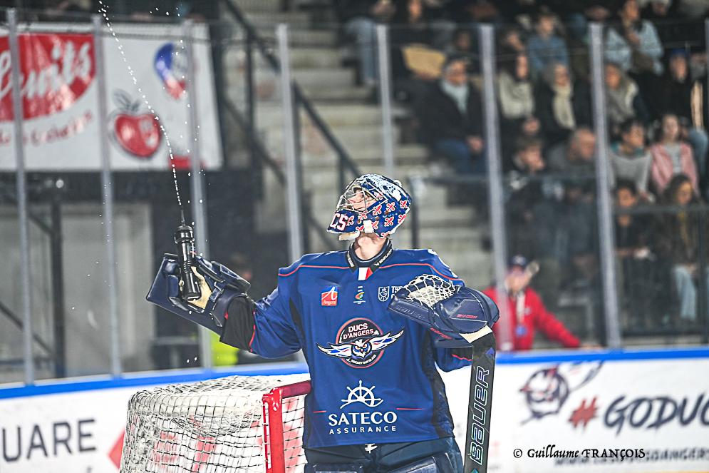 Angers  3 - 4 Cortina d'Ampezzo