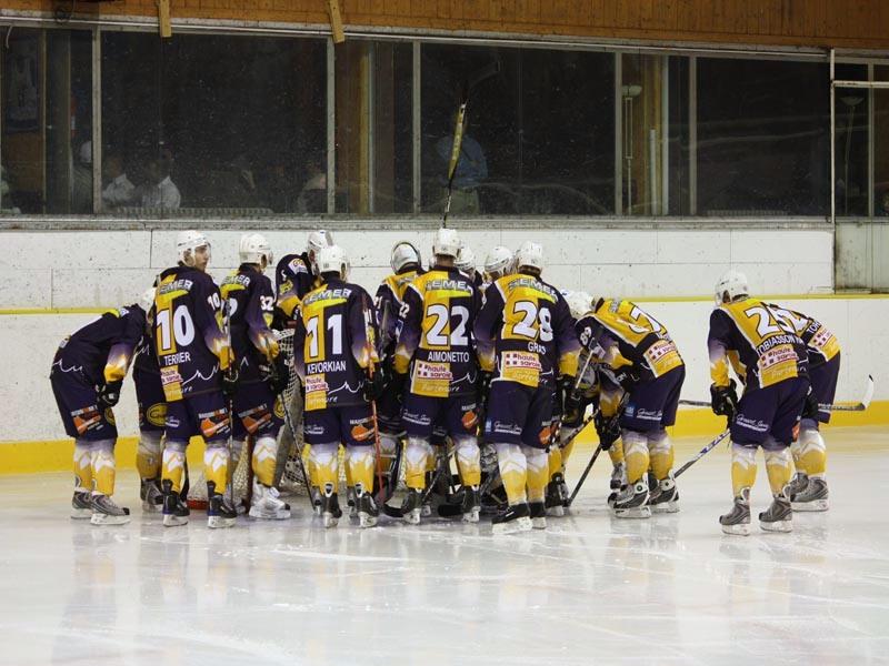 Chamonix  9 - 3 Neuilly/Marne