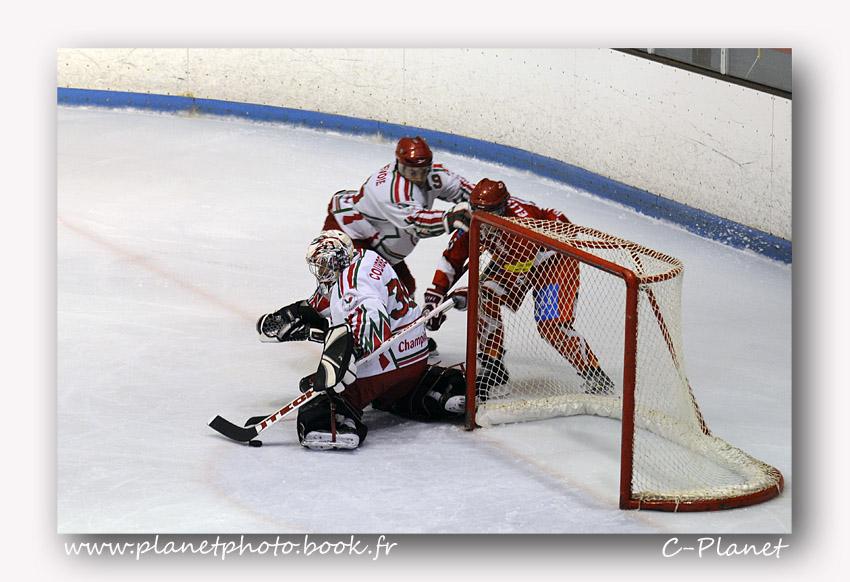 Valence 4 - 2 Courbevoie 