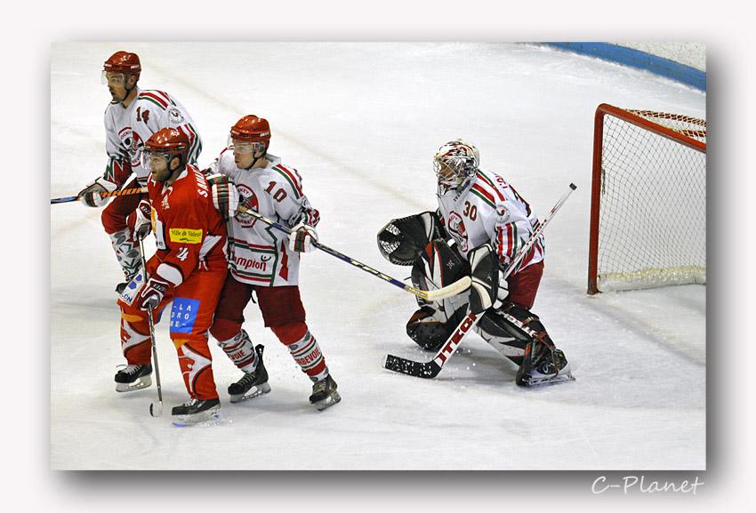 Valence 4 - 2 Courbevoie 