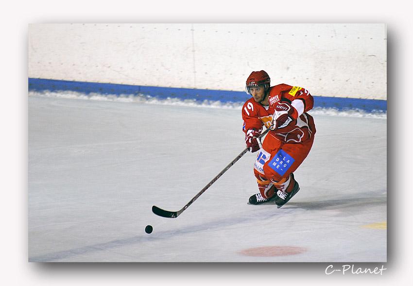 Valence 4 - 2 Courbevoie 