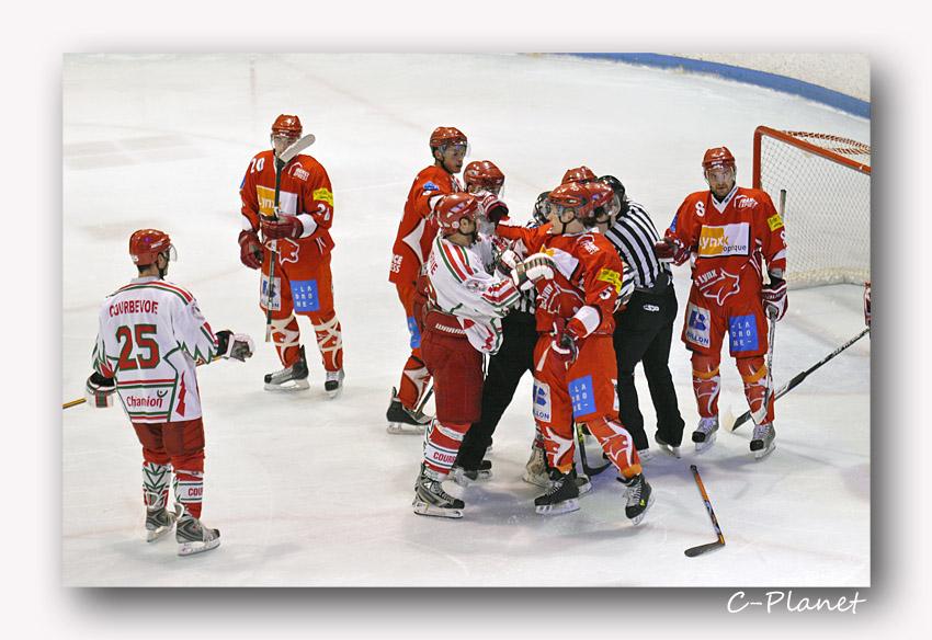 Valence 4 - 2 Courbevoie 