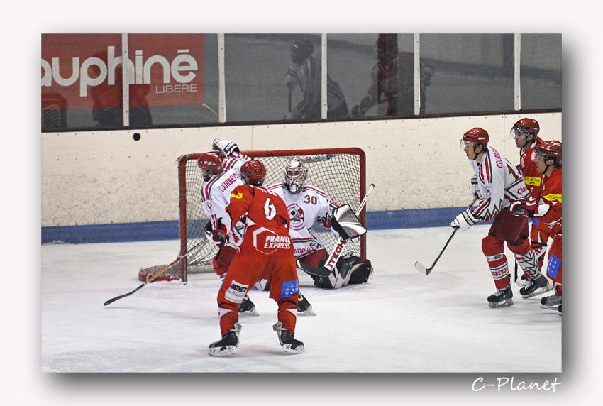 Valence 4 - 2 Courbevoie 