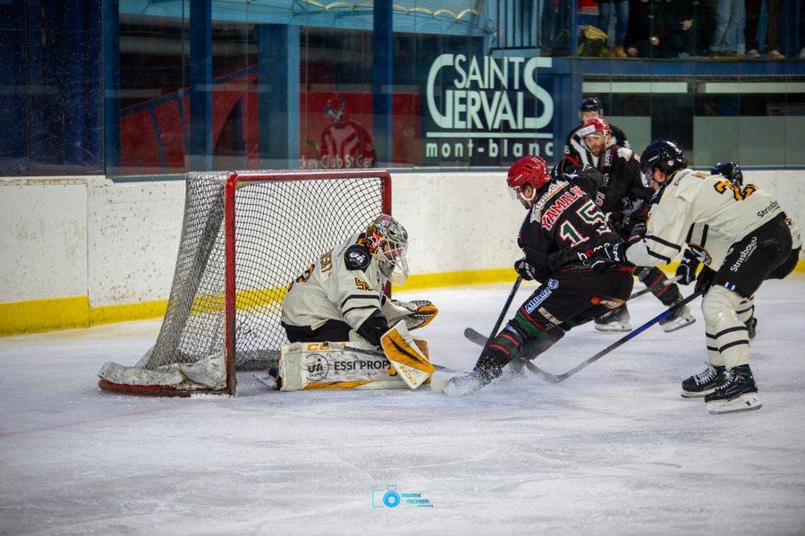 Mont-Blanc 2 - 4 Strasbourg 
