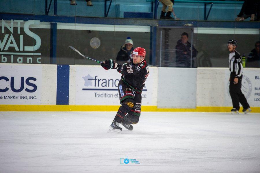 Mont-Blanc 2 - 4 Strasbourg 