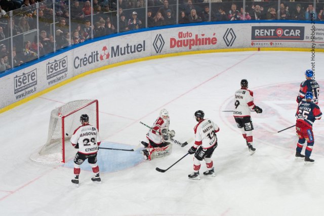 Photo hockey match Grenoble  - Amiens  le 23/11/2025