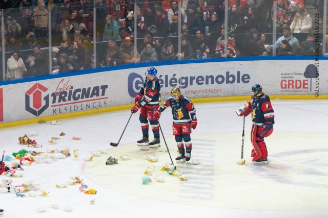 Photo hockey match Grenoble  - Amiens  le 23/11/2025