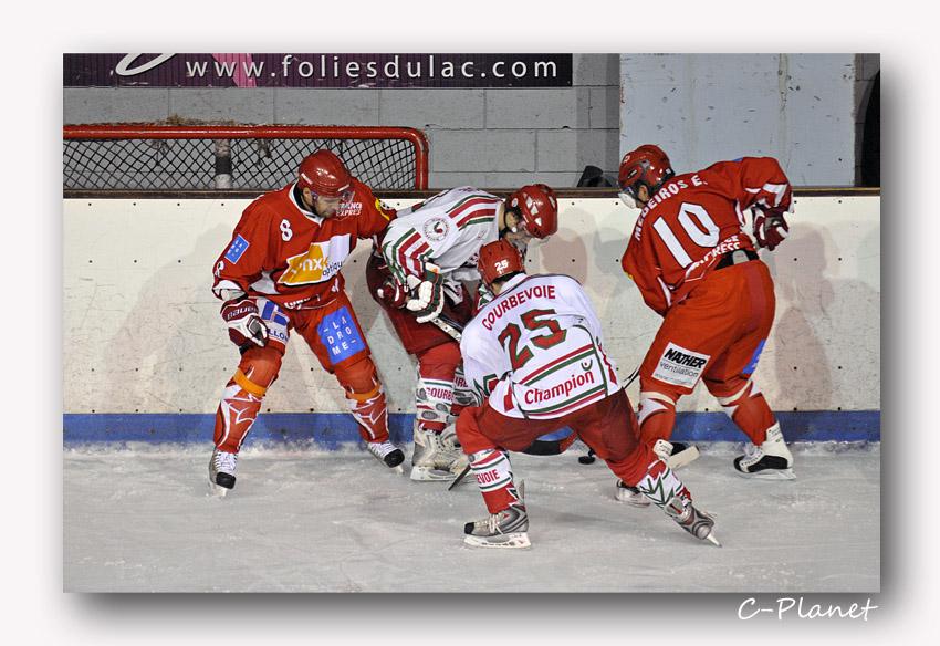 Valence 4 - 2 Courbevoie 