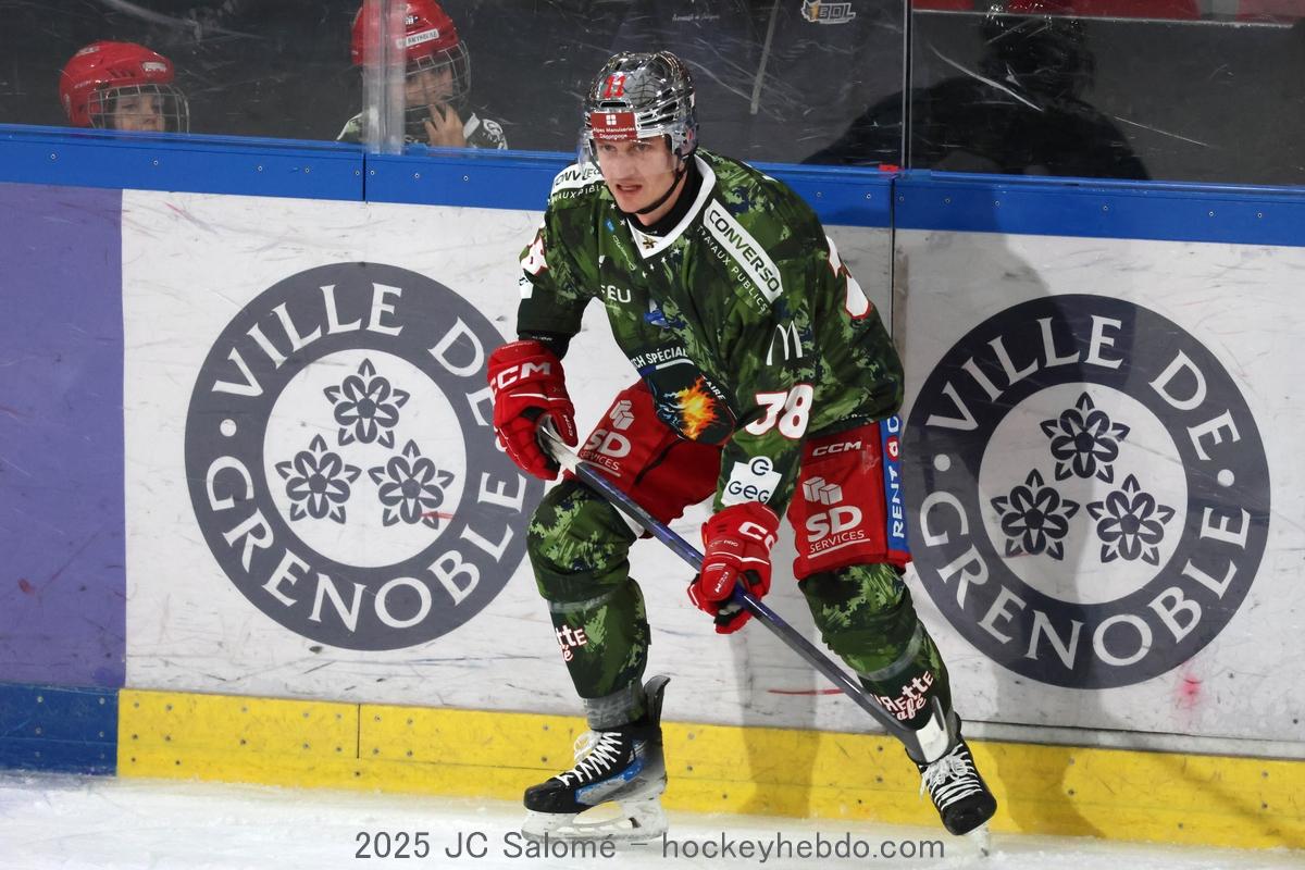Grenoble  6 - 4 Angers 