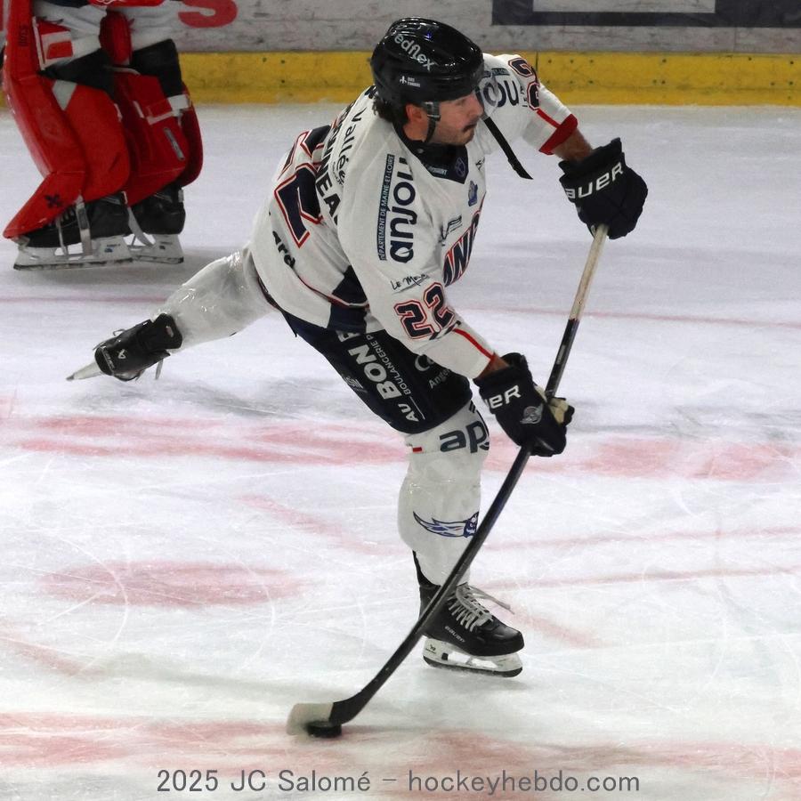 Grenoble  6 - 4 Angers 