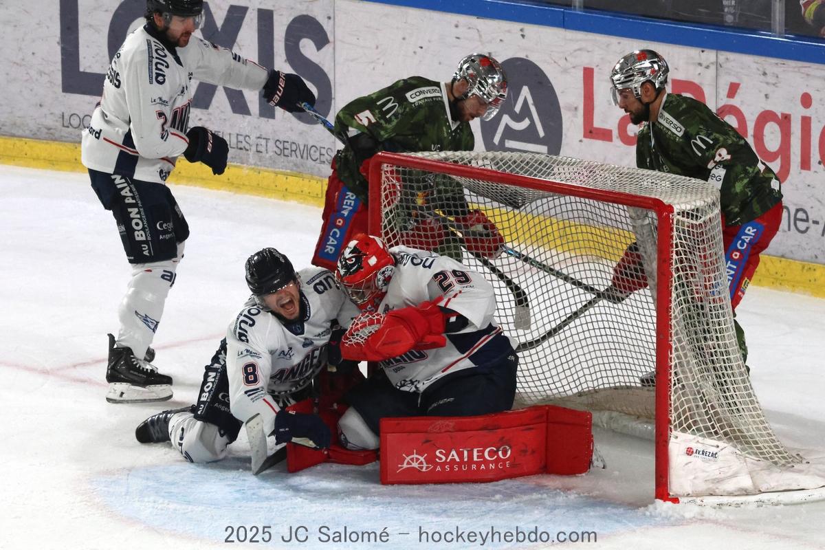 Grenoble  6 - 4 Angers 