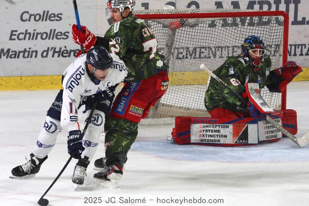 Grenoble  6 - 4 Angers 