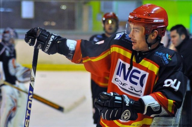 Photo hockey match Meudon - Evry  le 21/11/2009