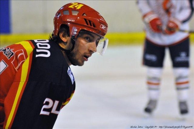 Photo hockey match Meudon - Evry  le 21/11/2009