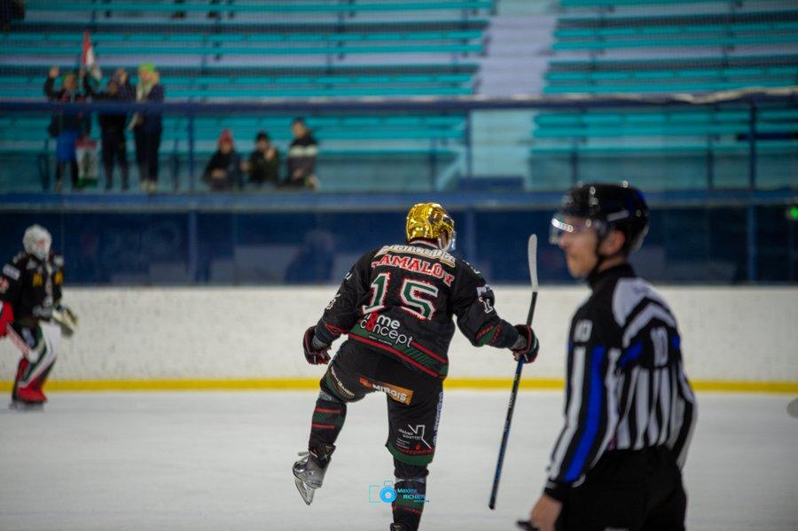 Mont-Blanc 3 - 5 Neuilly/Marne