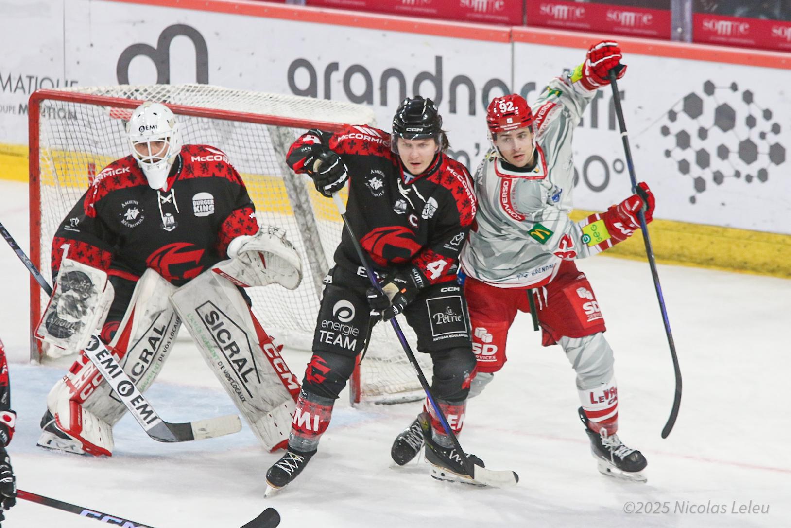 Amiens  2 - 7 Grenoble 