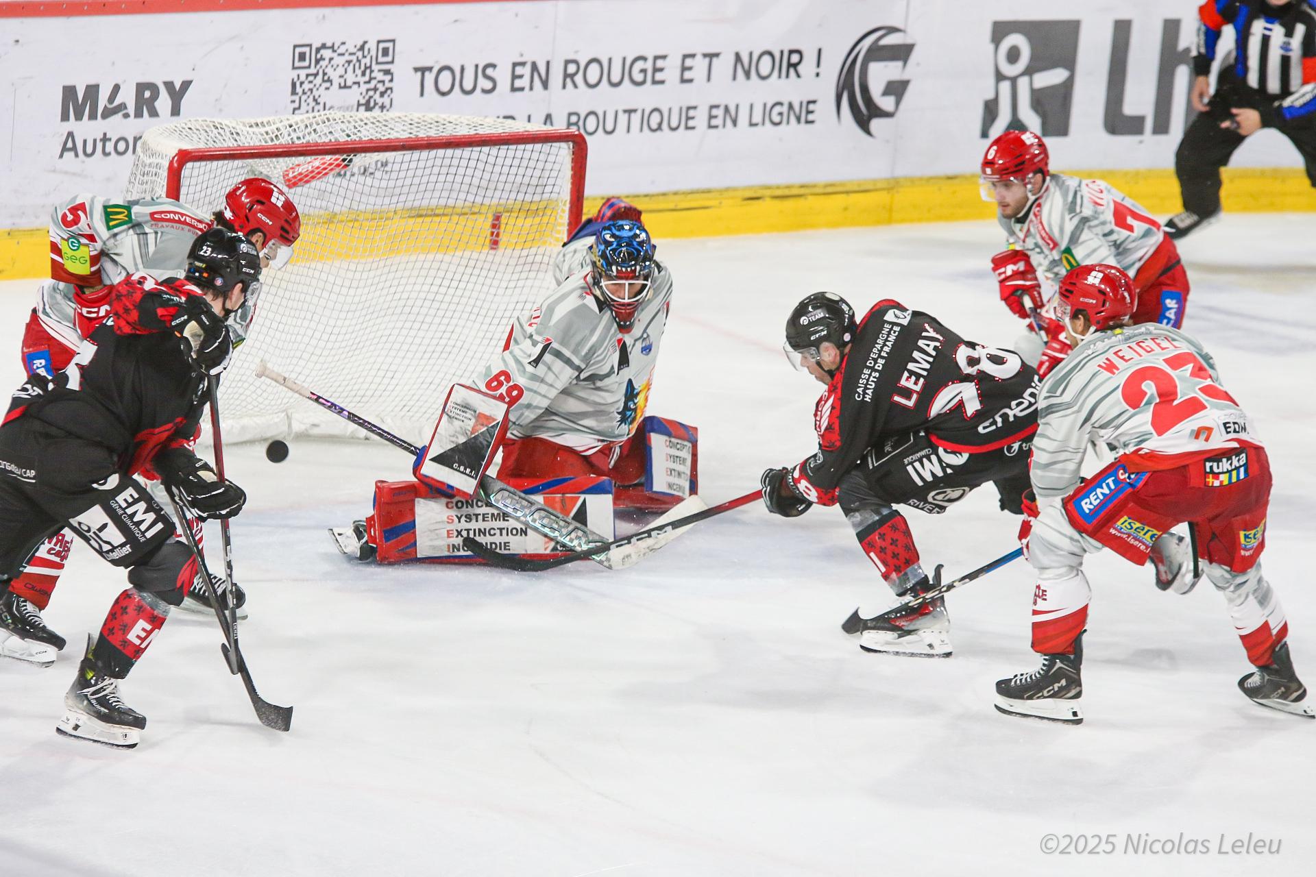 Amiens  2 - 7 Grenoble 