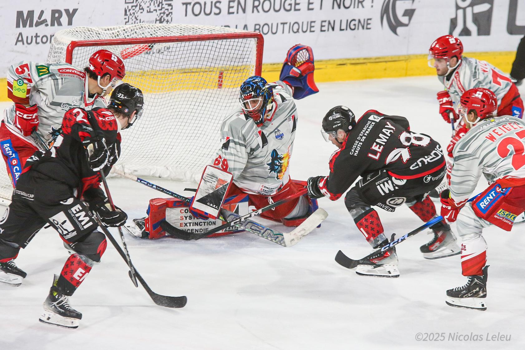 Amiens  2 - 7 Grenoble 