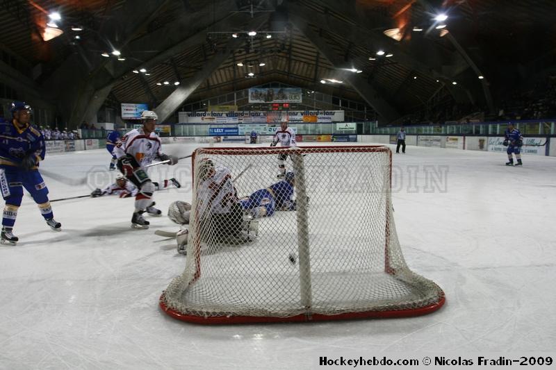Villard-de-Lans 2 - 6 Briançon 