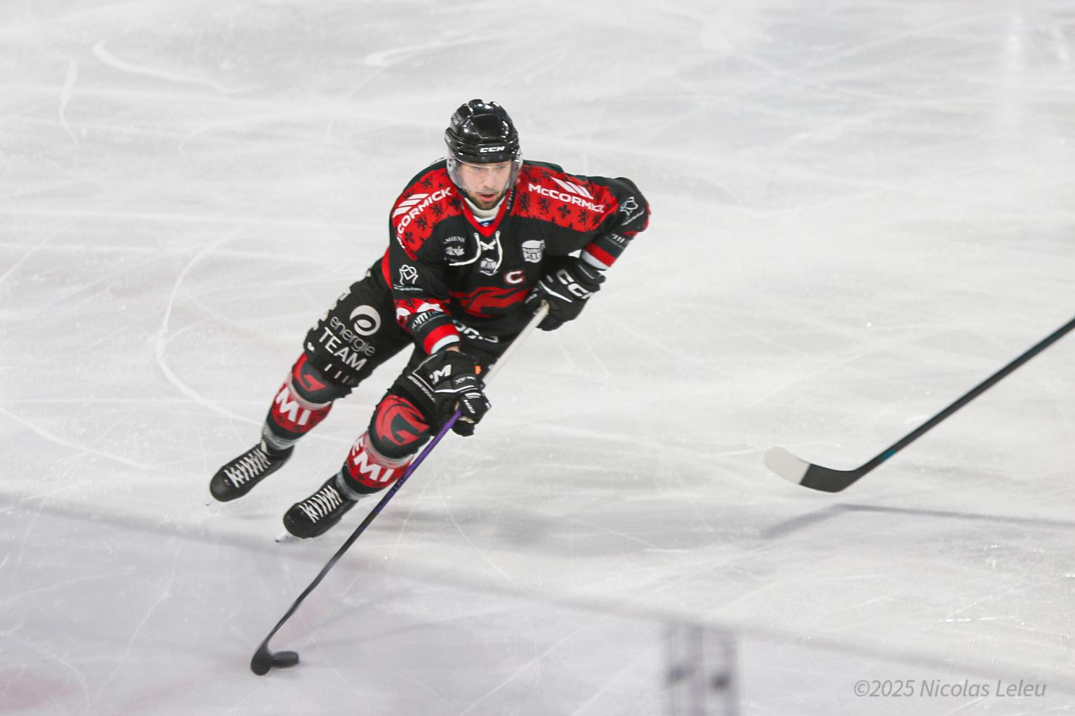 Amiens  5 - 3 Chamonix 