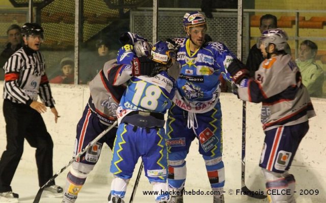 Photo hockey match Gap  - Grenoble  le 24/11/2009