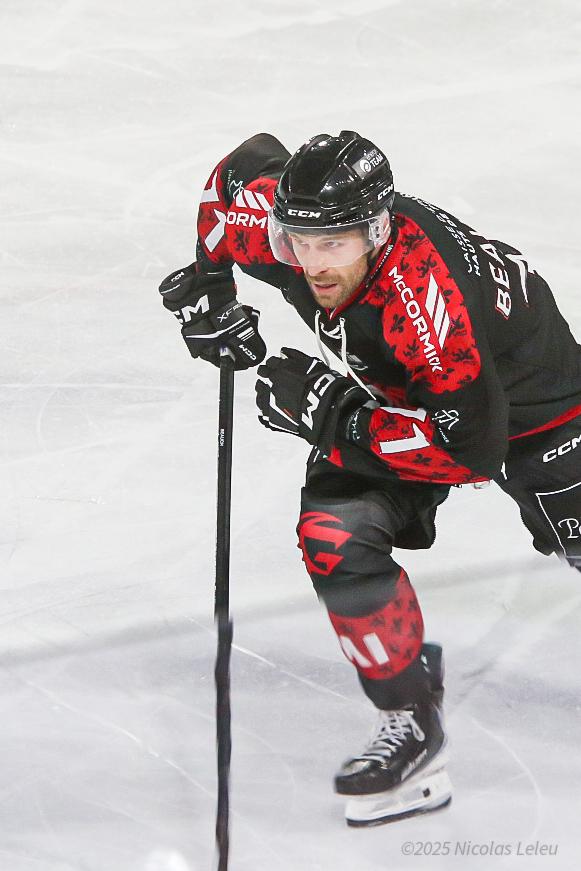 Amiens  5 - 3 Chamonix 