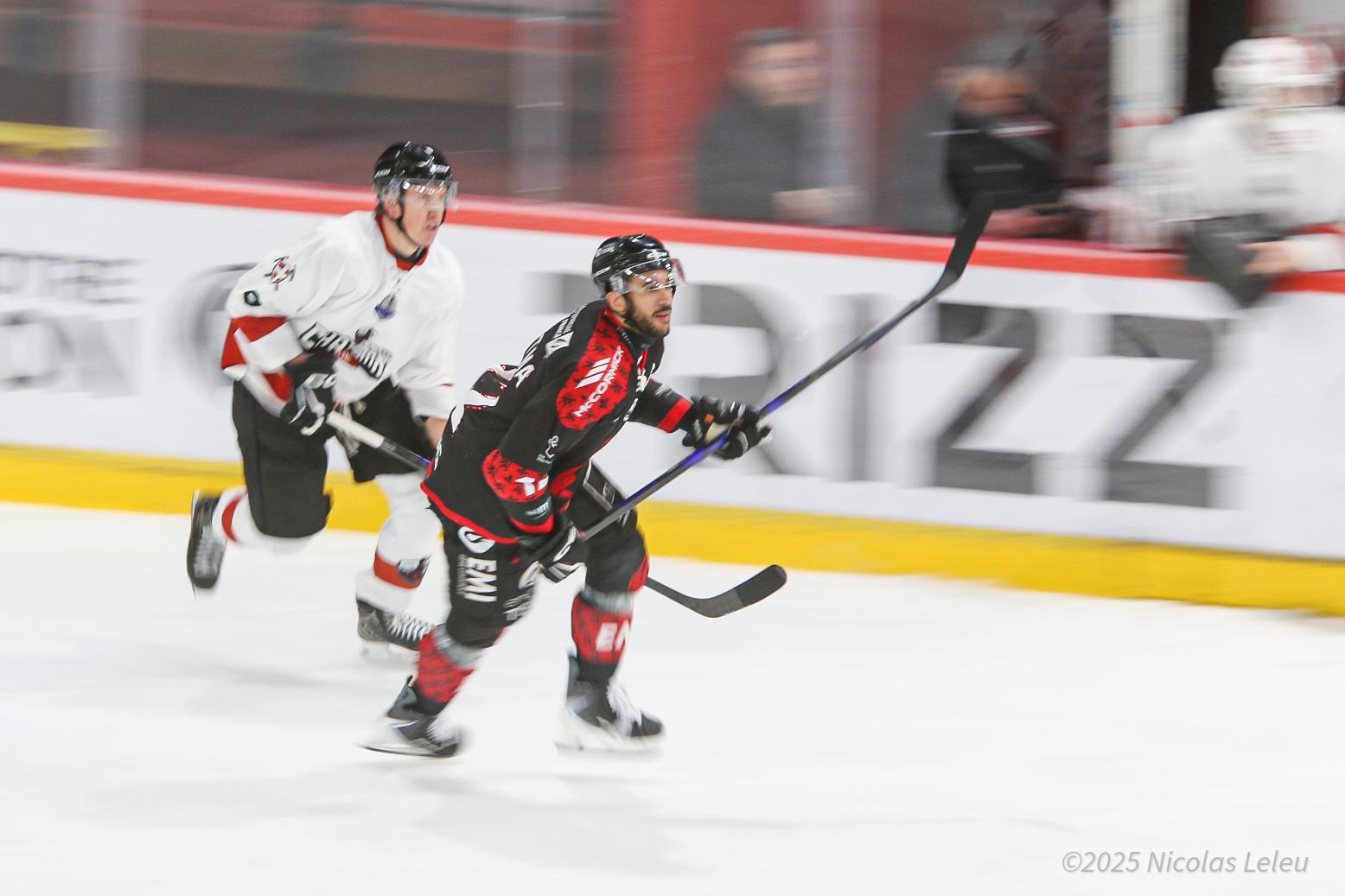 Amiens  5 - 3 Chamonix 