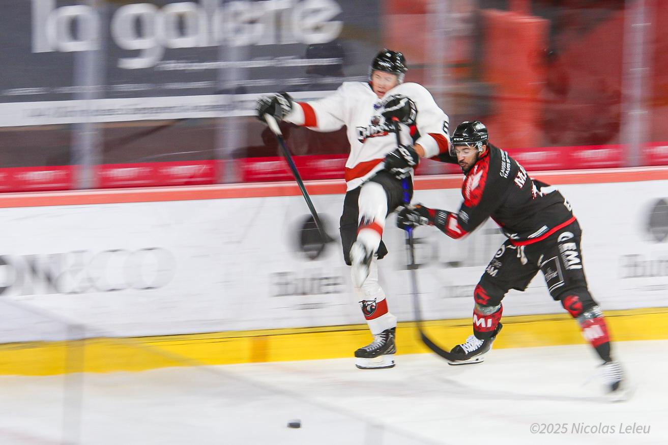 Amiens  5 - 3 Chamonix 