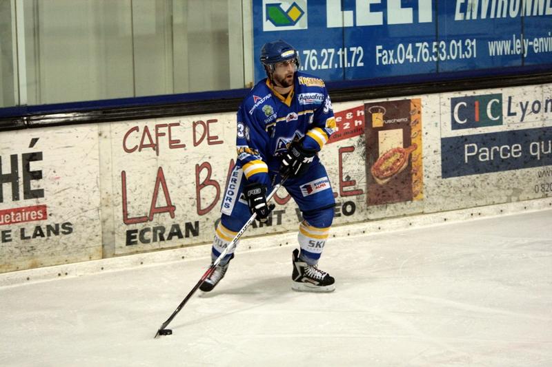 Villard-de-Lans 2 - 6 Briançon 