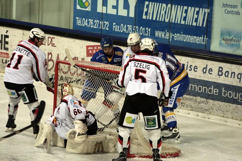 Villard-de-Lans 2 - 6 Briançon 