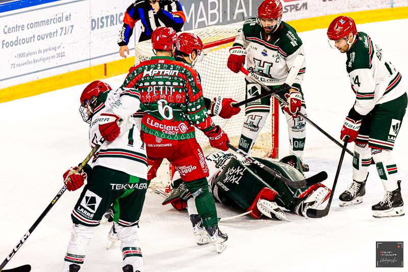 Cergy-Pontoise 8 - 0 Anglet