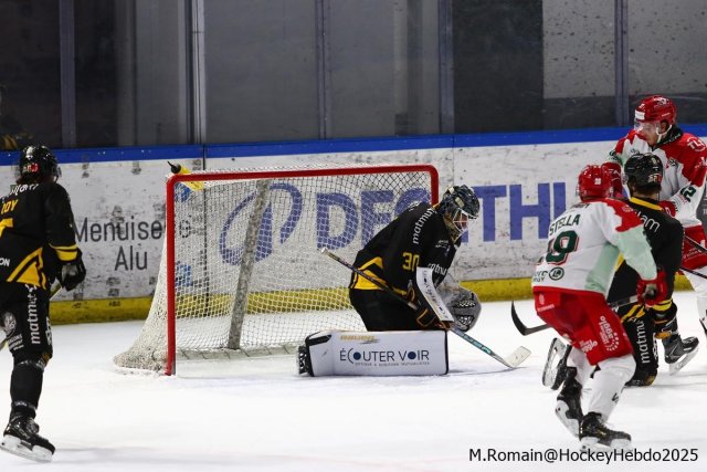 Photo hockey match Rouen - Cergy-Pontoise le 30/12/2025