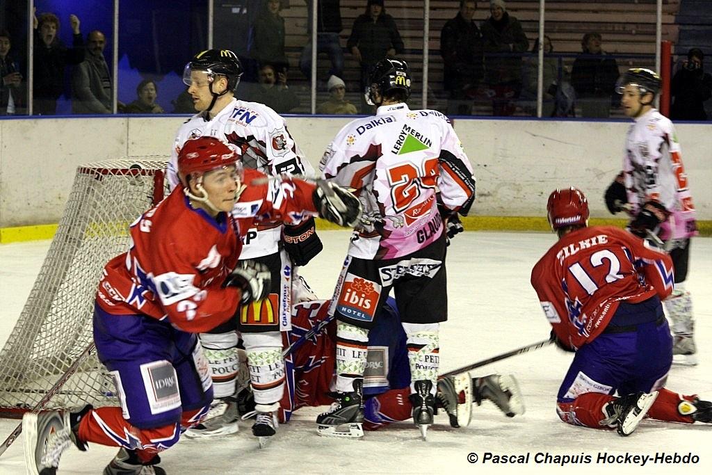 Asnières 3 - 9 Amiens 