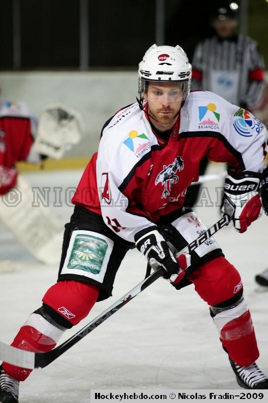 Briançon  7 - 3 Strasbourg 