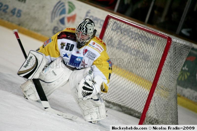 Briançon  7 - 3 Strasbourg 