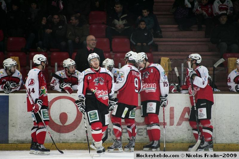 Briançon  7 - 3 Strasbourg 