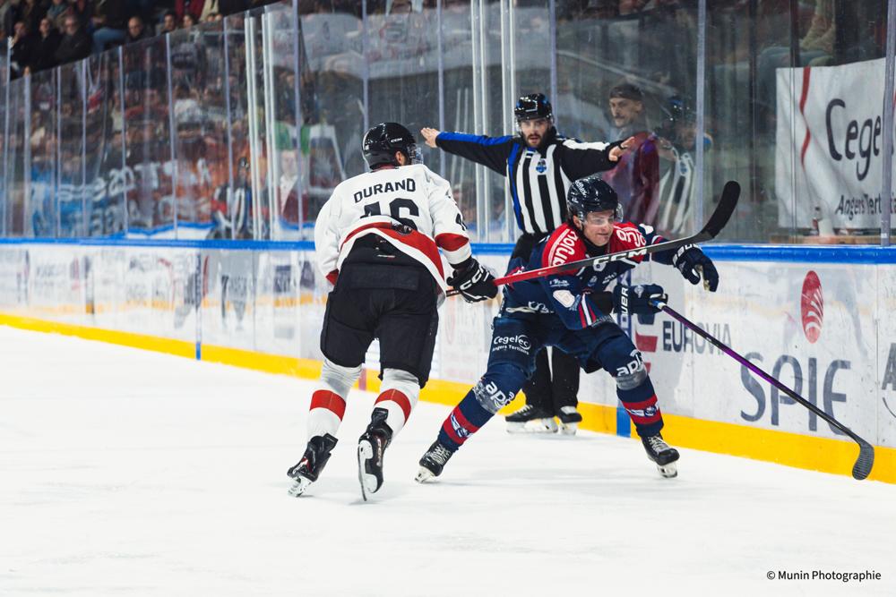 Angers  6 - 2 Chamonix 