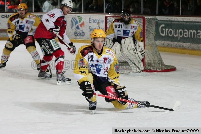 Briançon  7 - 3 Strasbourg 
