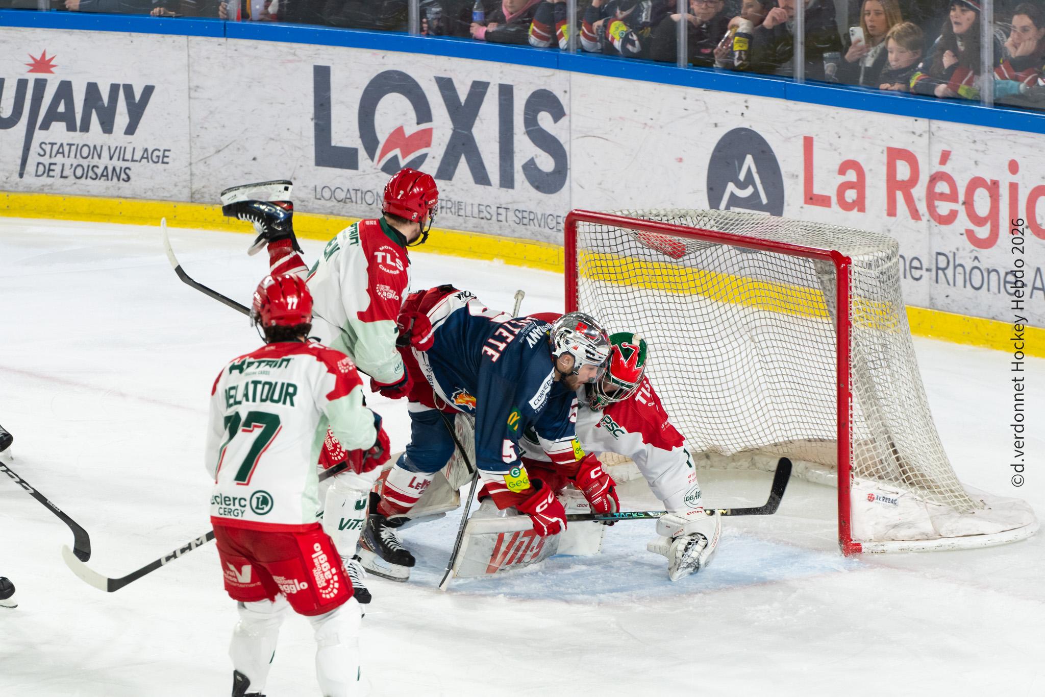 Grenoble  4 - 5 Cergy-Pontoise