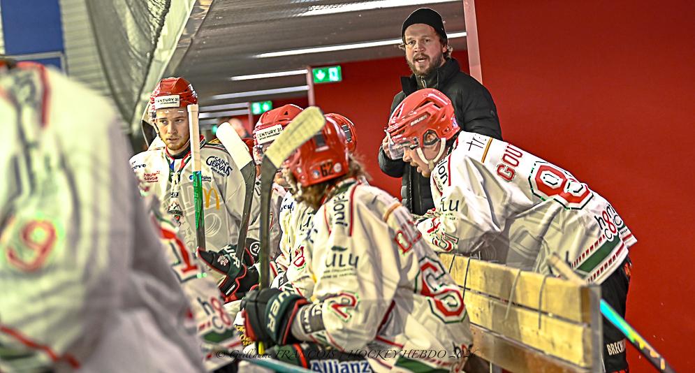 Nantes 7 - 3 Mont-Blanc
