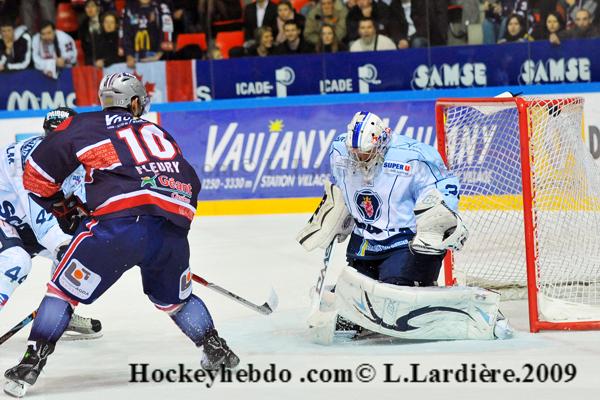 Grenoble  4 - 3 Angers 