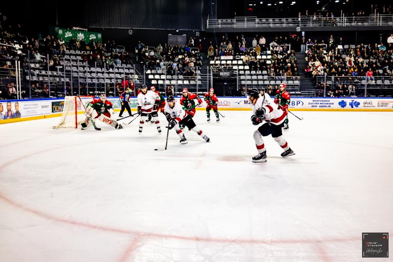 Cergy-Pontoise 8 - 2 Chamonix 