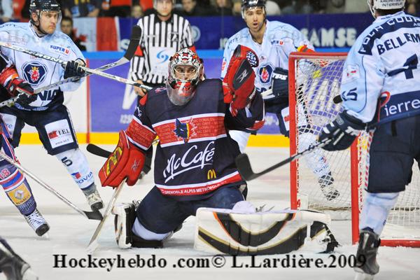 Grenoble  4 - 3 Angers 
